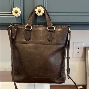 Frye Brown Leather Tote Bag - Classic Crossbody Carry